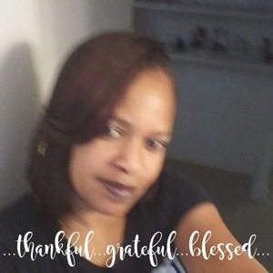 Meet your Posher, Donisha